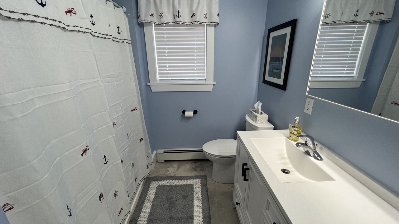 Photo of Bathroom in Boothbay Harbor