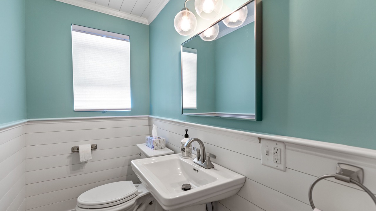 Photo of Bathroom in Higgins Beach