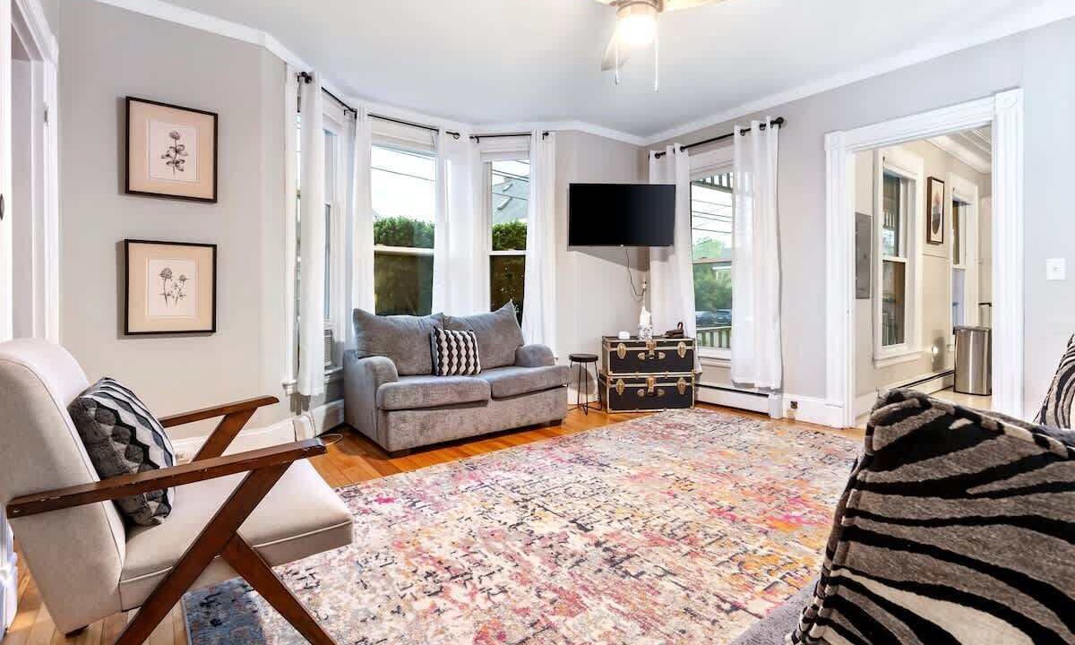 Photo of Livingroom in Westbrook