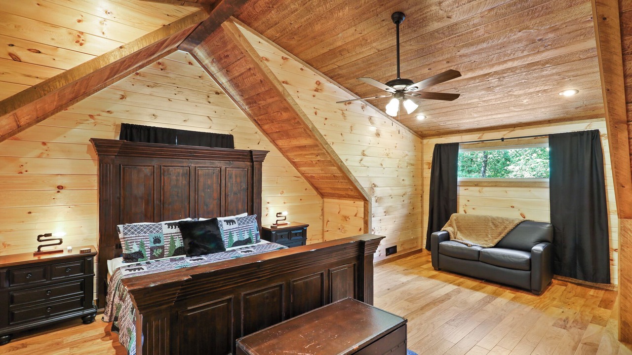 Photo of Bedroom in Mineral Bluff