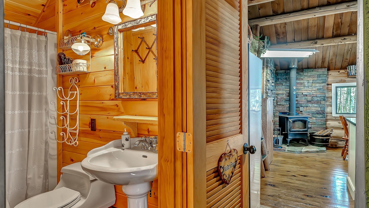Photo of Bathroom in Greenville