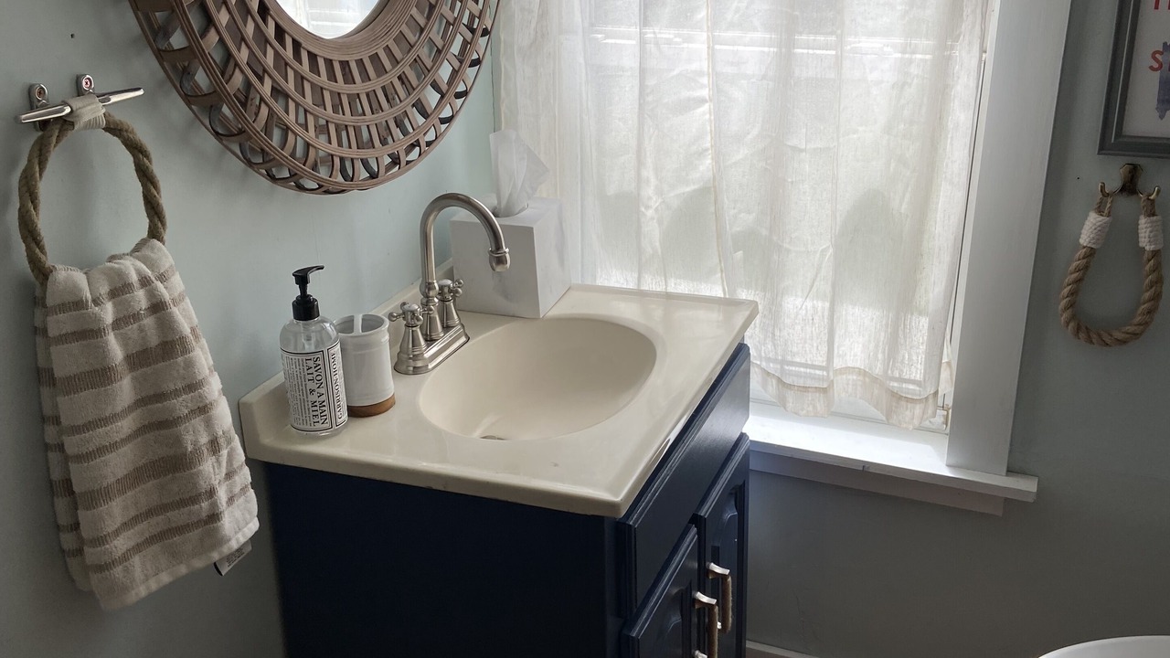 Photo of Bathroom in Brooksville