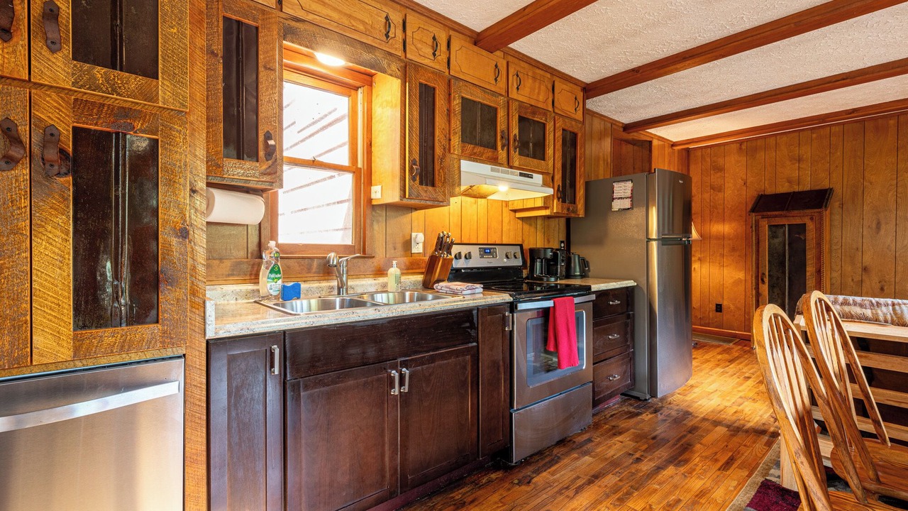 Photo of Kitchen in Raccoon Ridge