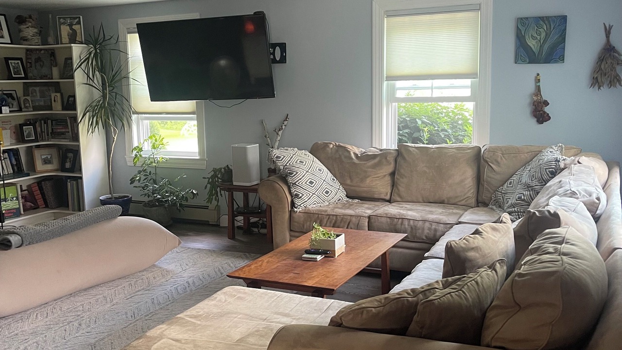 Photo of Livingroom in Scarborough