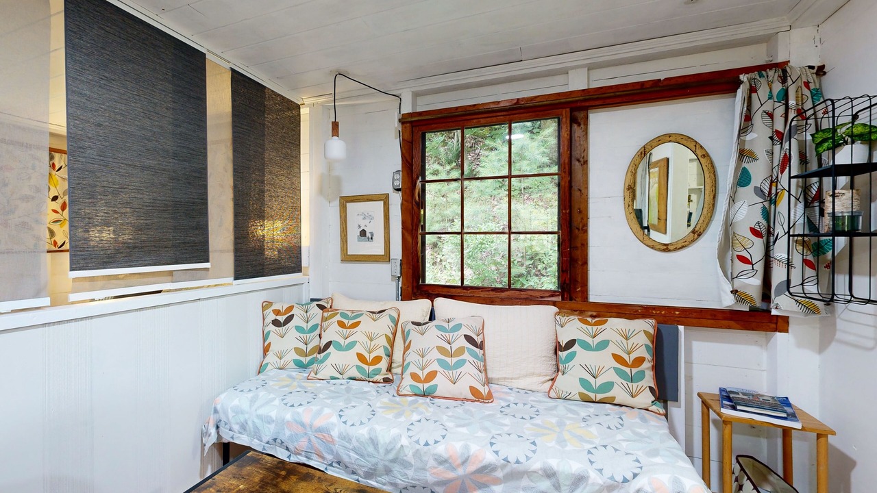 Photo of Bedroom in Boothbay