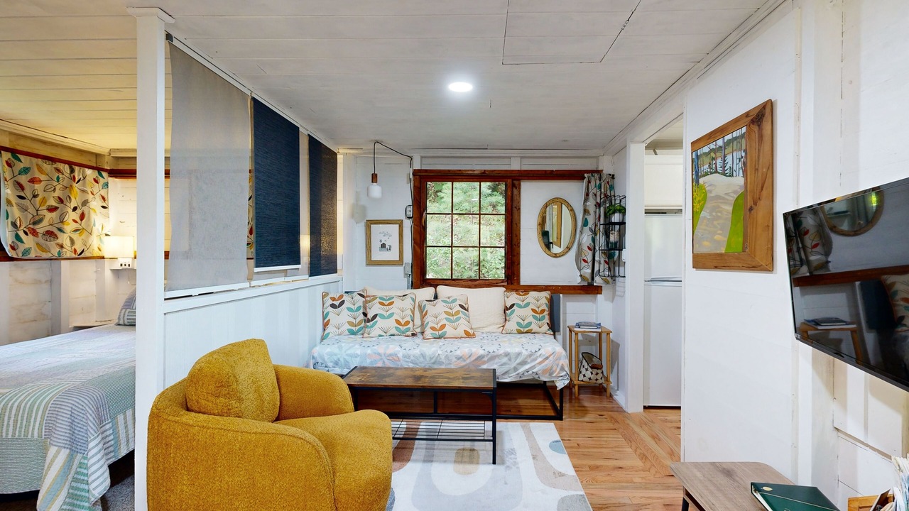 Photo of Bedroom in Boothbay