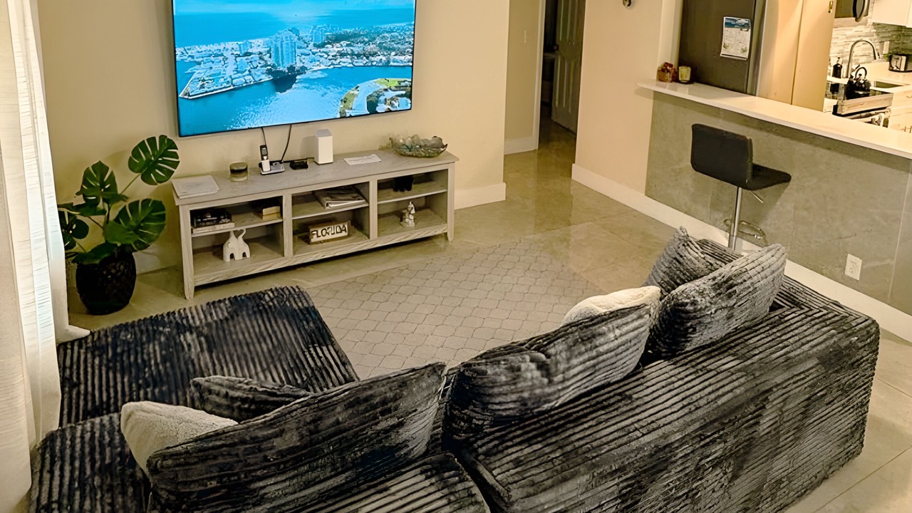 Photo of Bedroom in Central Fort Lauderdale