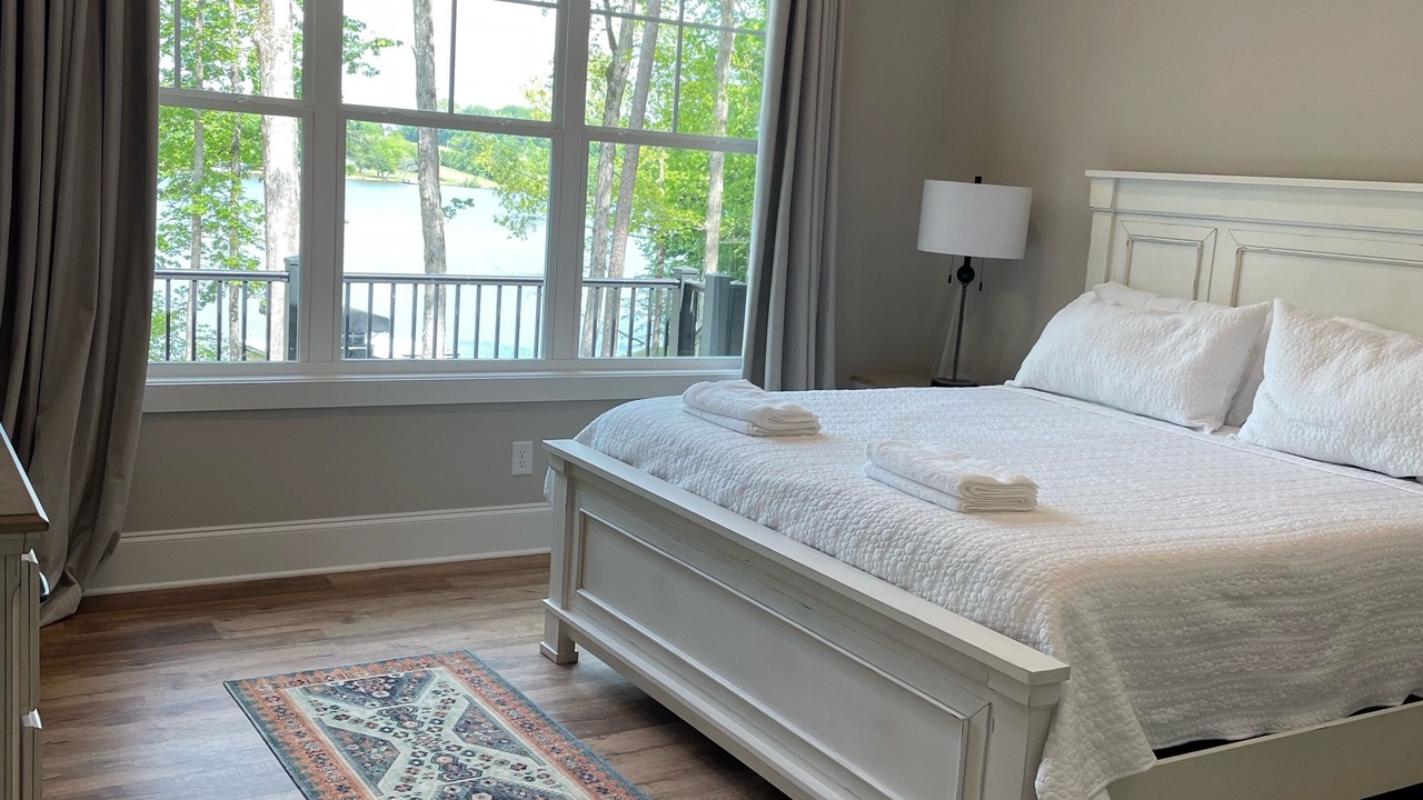 Photo of Bedroom in Eatonton