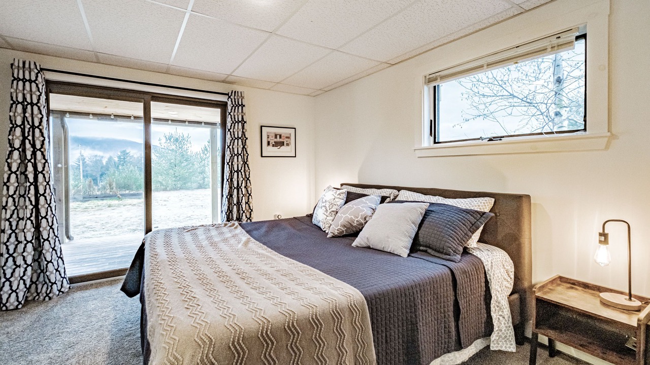 Photo of Bedroom in Bethel