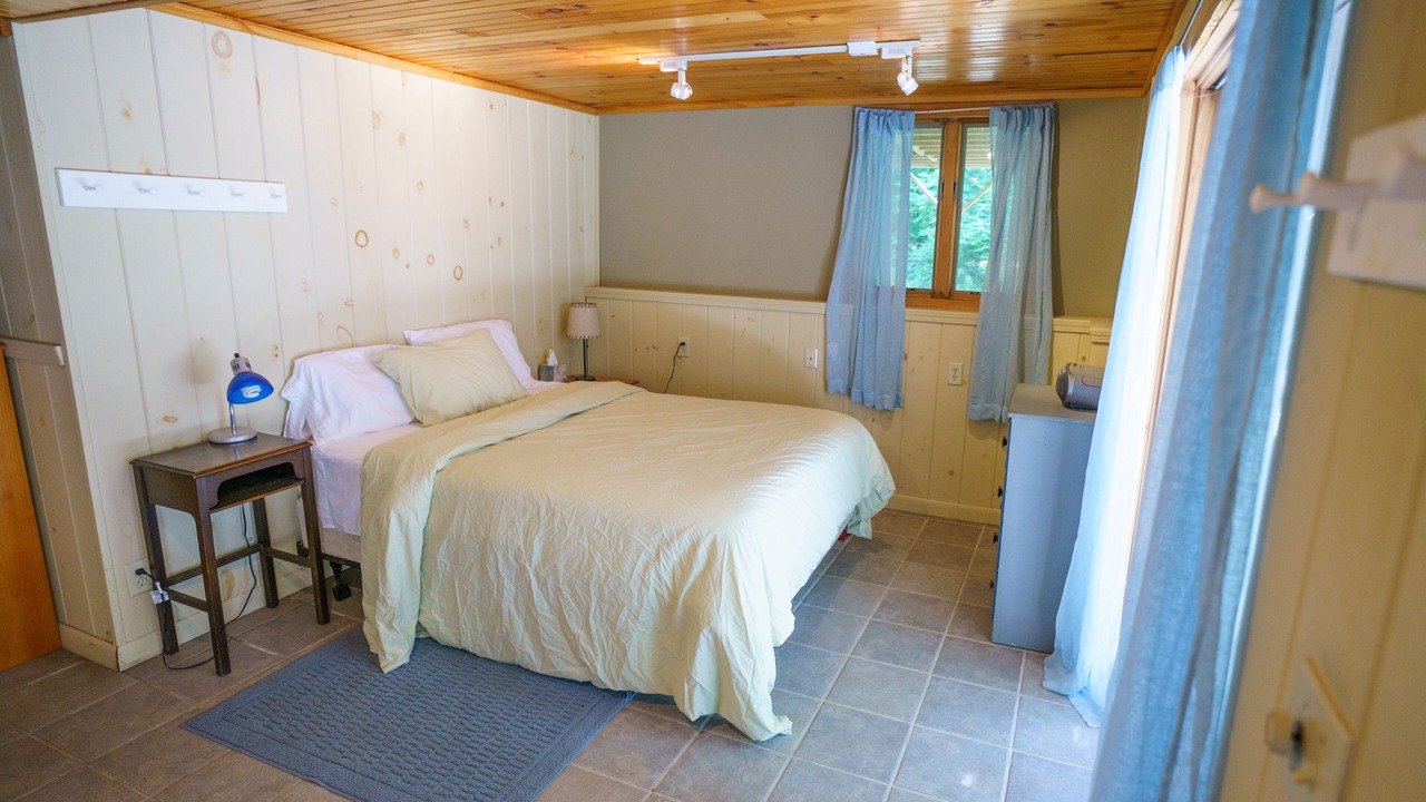 Photo of Bedroom in Oxford