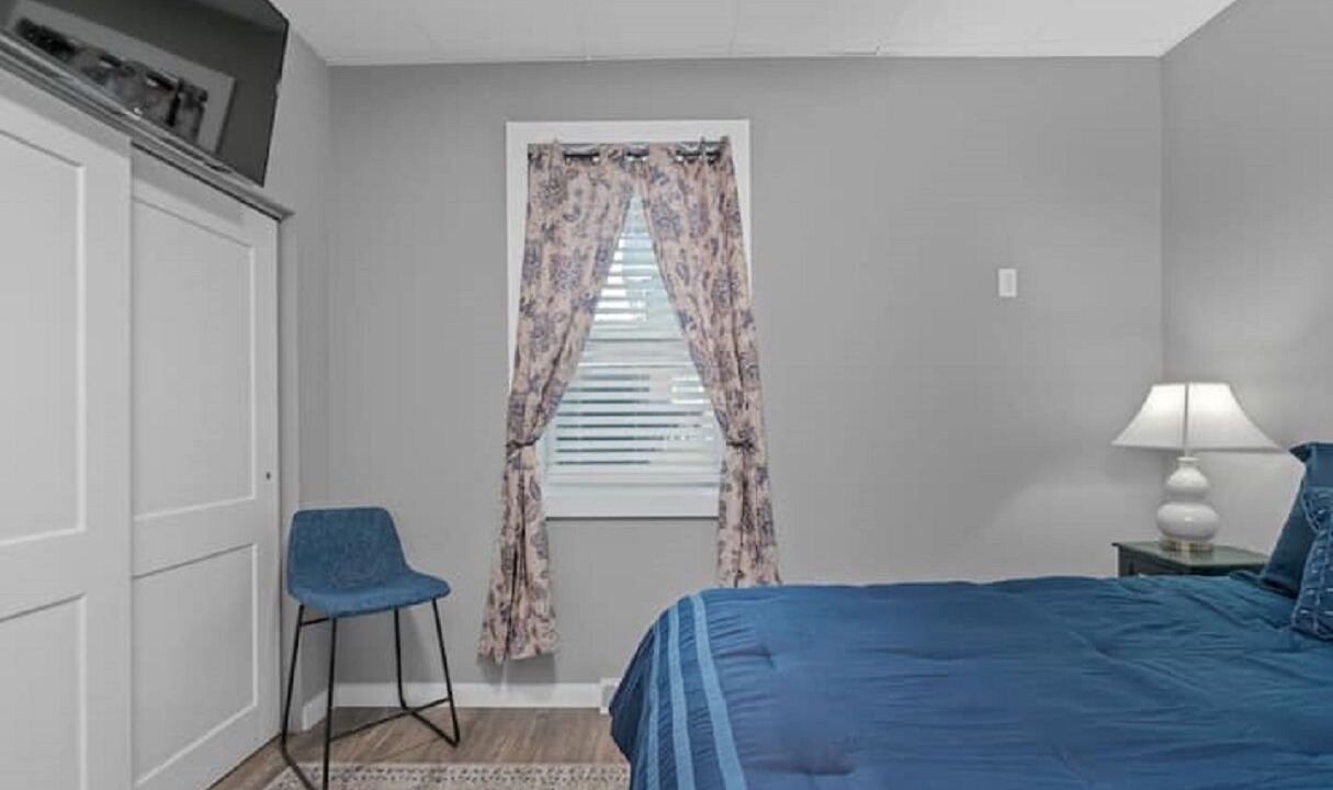 Photo of Bedroom in Buffalo