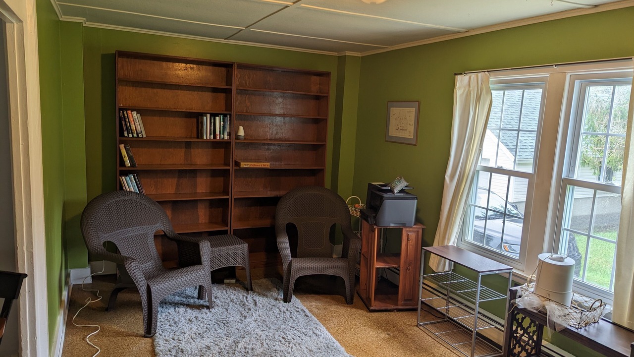 Photo of Bedroom in Alfred Station