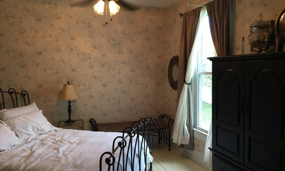 Photo of Bedroom in Montour Falls