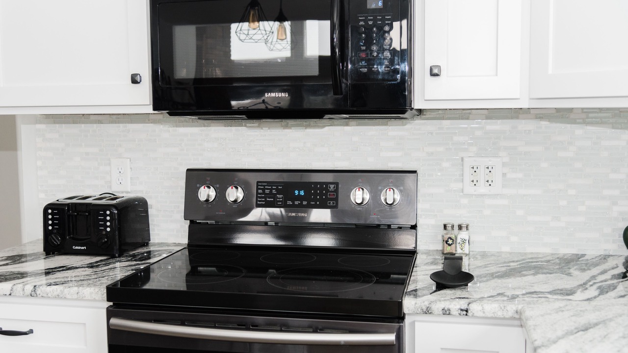 Photo of Kitchen in Grove City