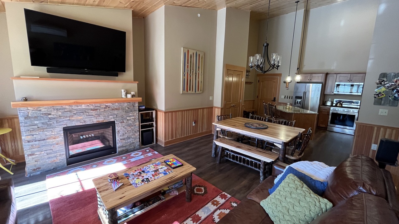 Photo of Livingroom in North Conway