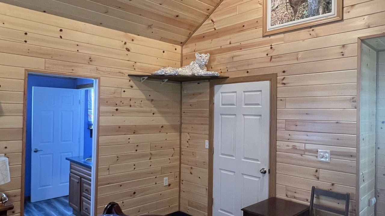 Photo of Bedroom in Montour Falls
