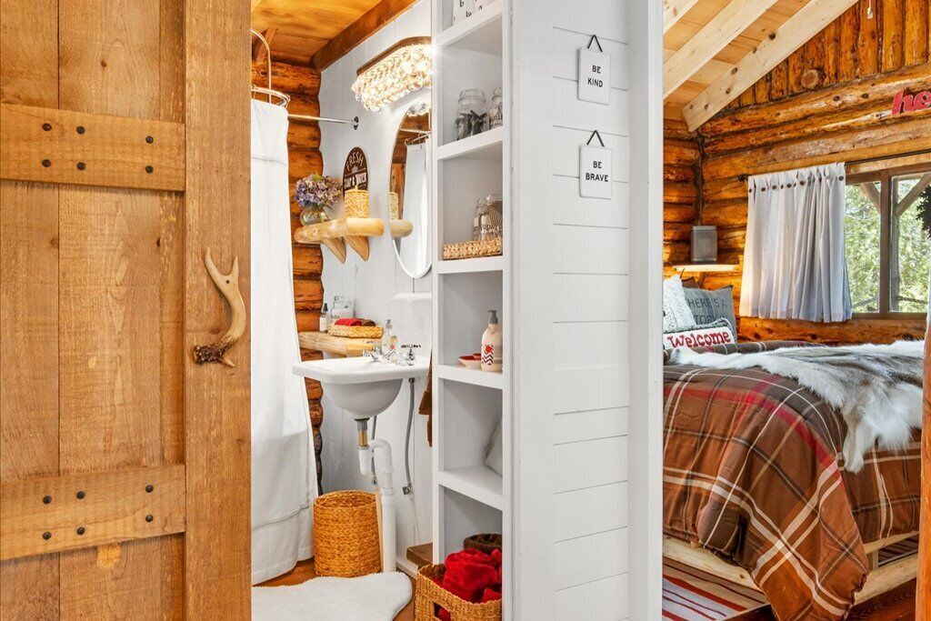 Photo of Bedroom in Boothbay Harbor