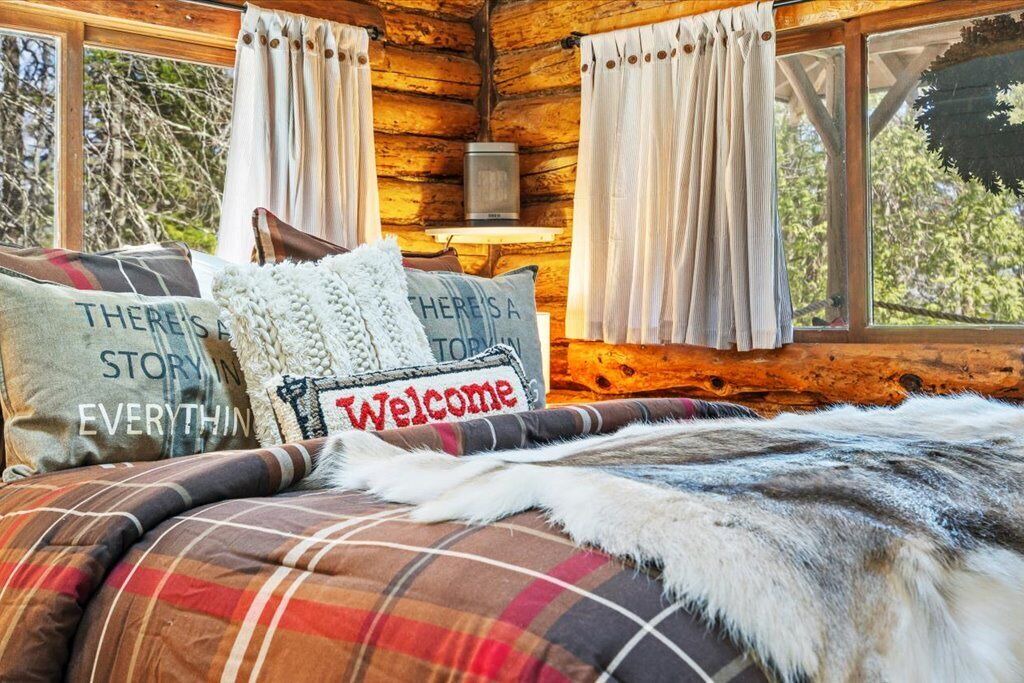 Photo of Bedroom in Boothbay Harbor