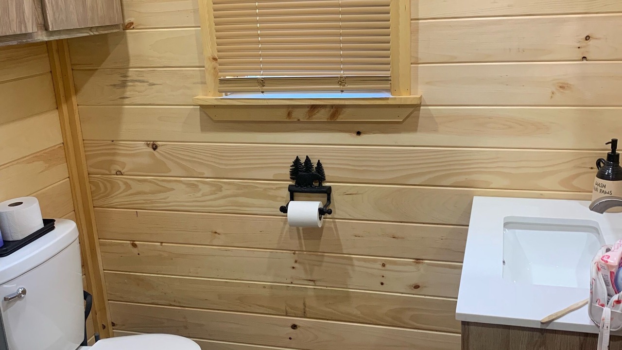 Photo of Bathroom in Abbot