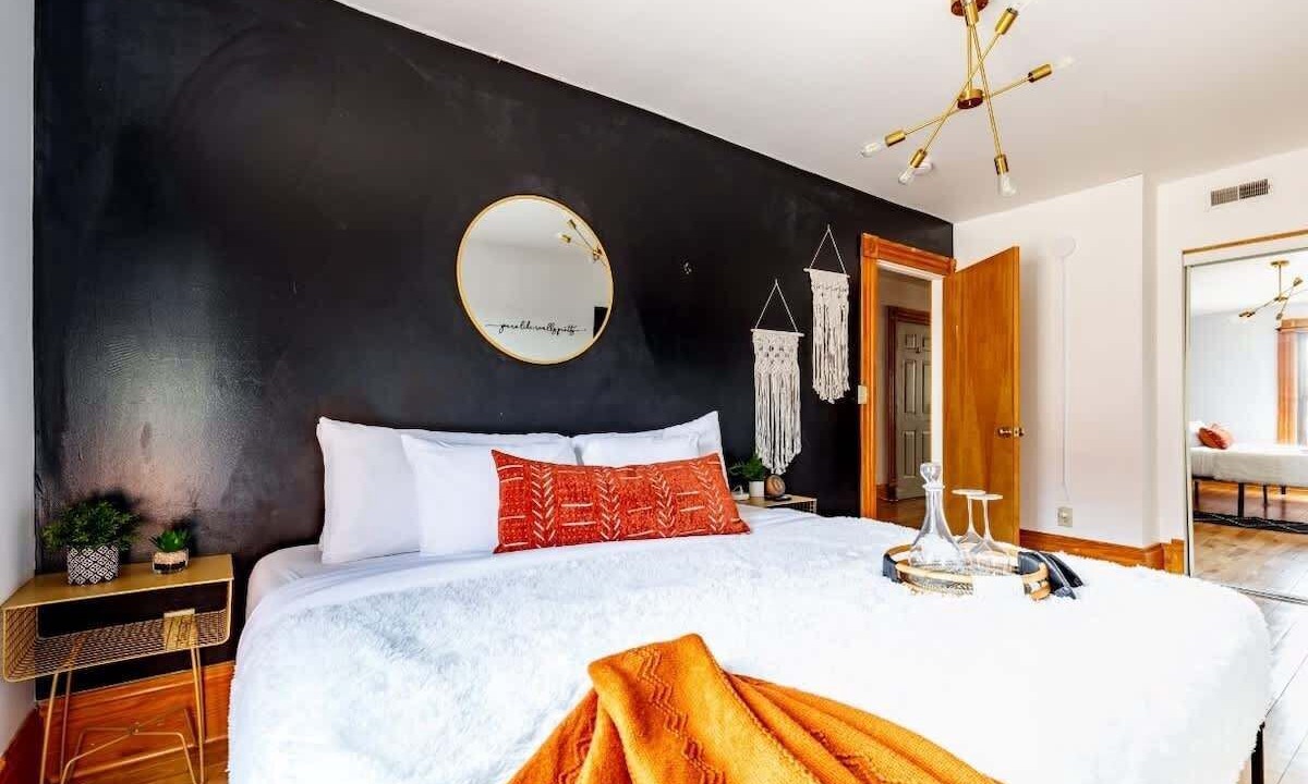 Photo of Bedroom in Italian Village