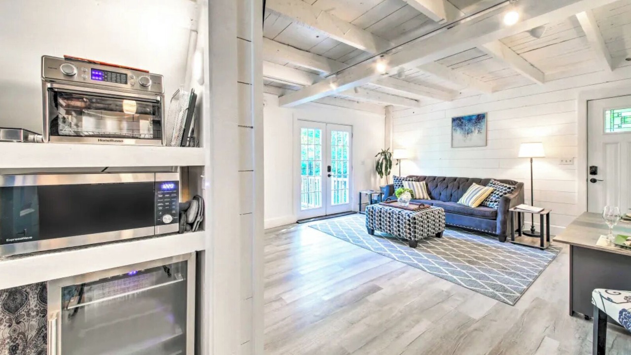 Photo of Livingroom in Bath