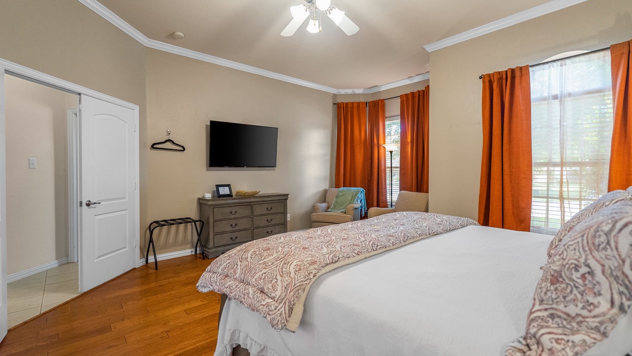 Photo of Bedroom in Allen