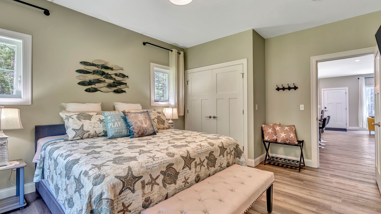 Photo of Bedroom in Bayville