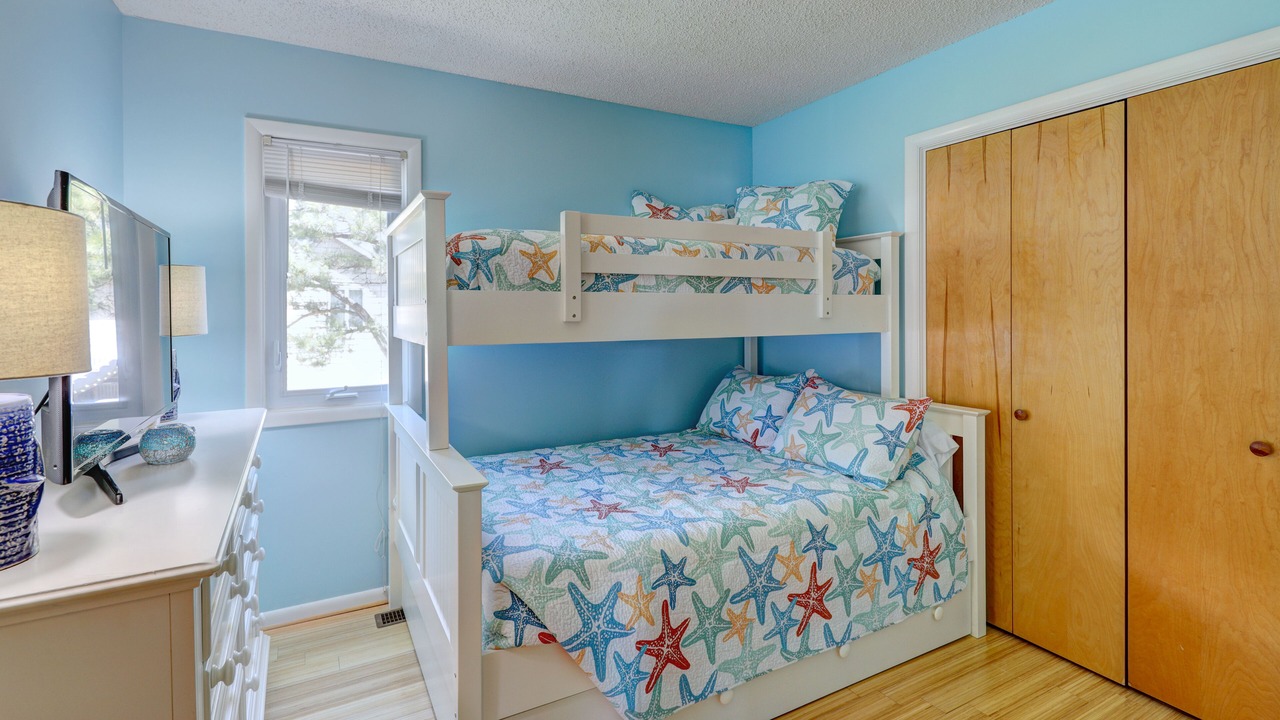 Photo of Bedroom in Sandpiper Pines