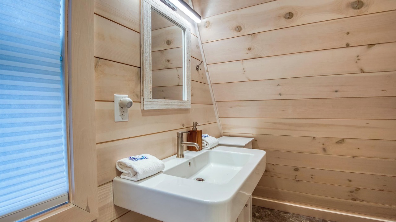 Photo of Bathroom in Rangeley
