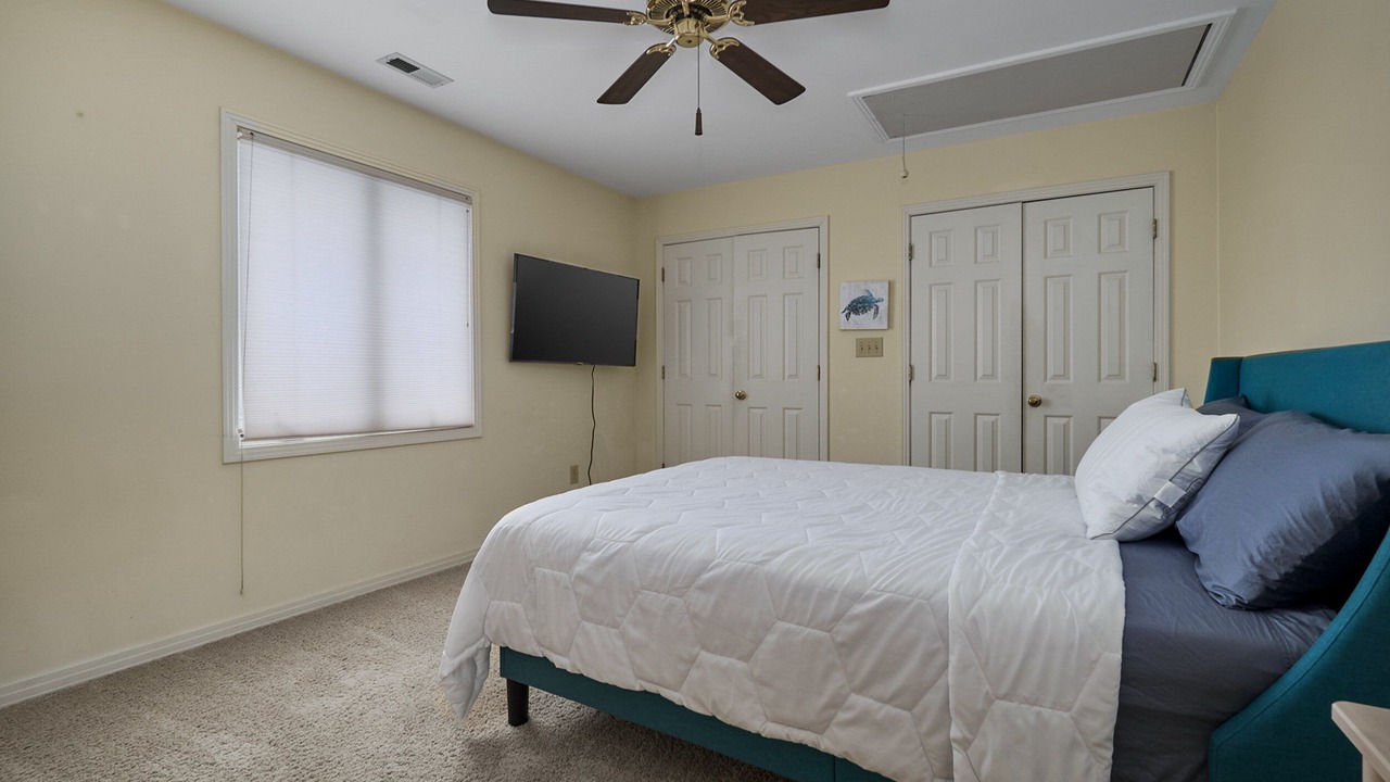 Photo of Bedroom in Northeast Virginia Beach
