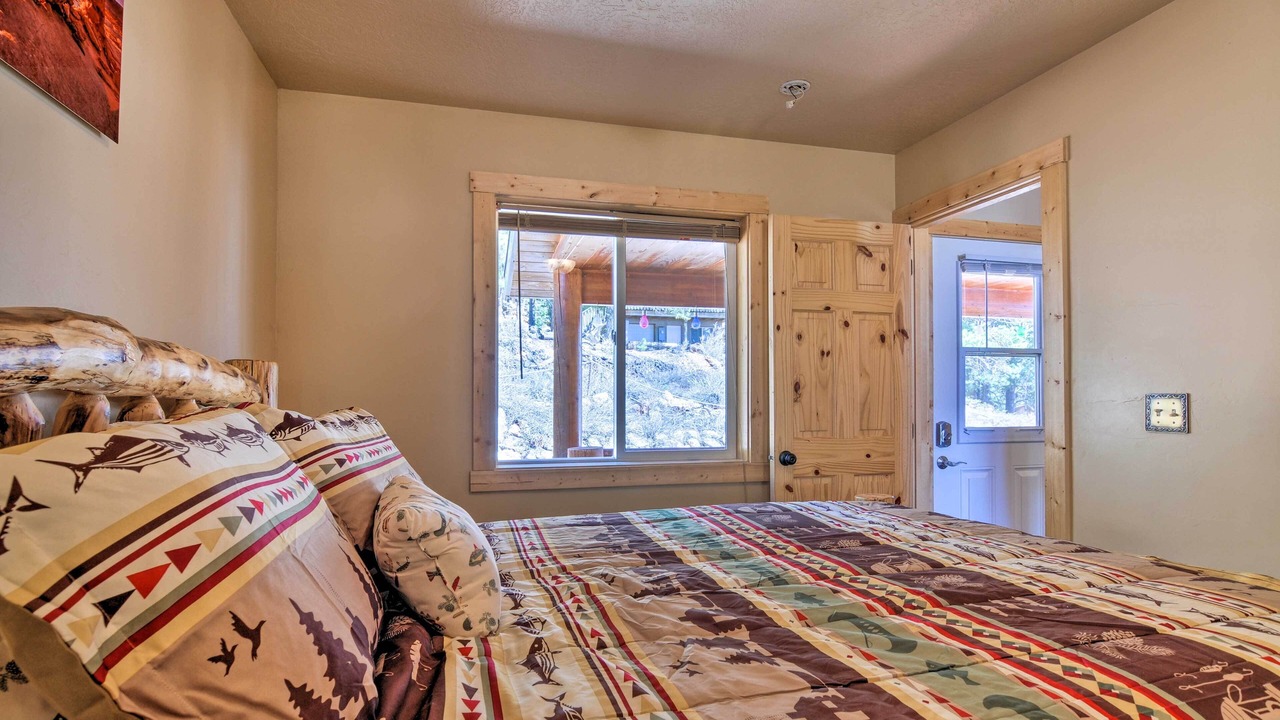 Photo of Bedroom in Meadow View Heights