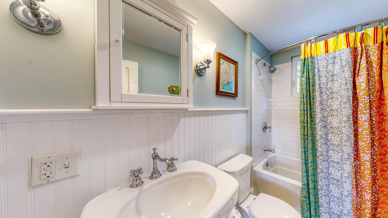 Photo of Bathroom in Monmouth