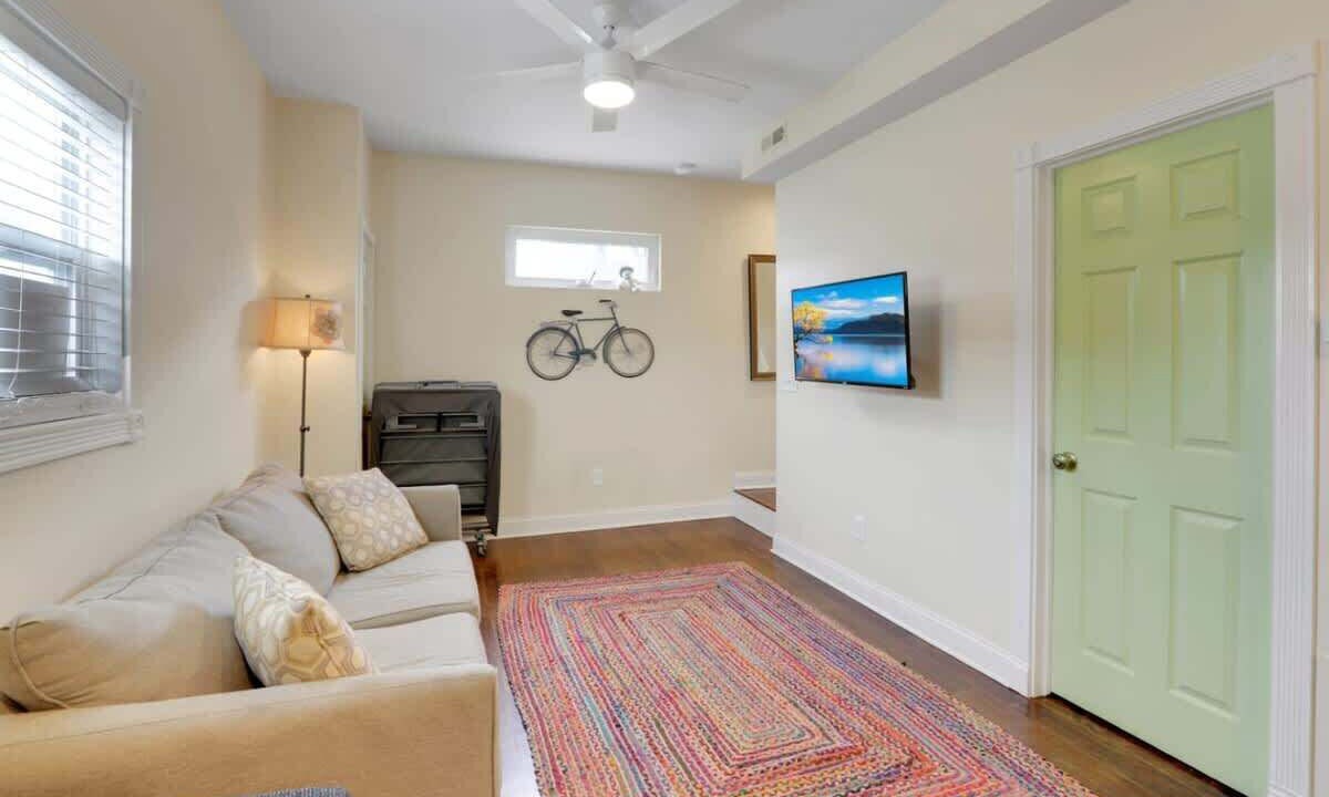 Photo of Livingroom in West Columbus