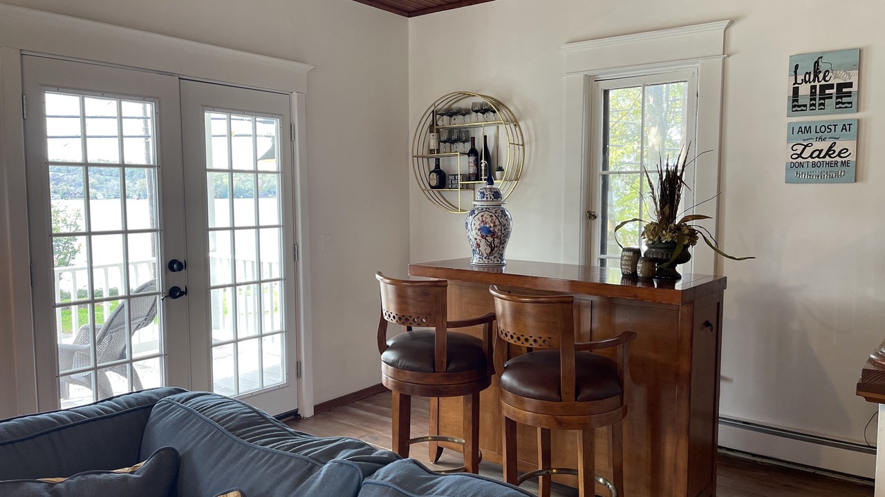 Photo of Livingroom in Livonia