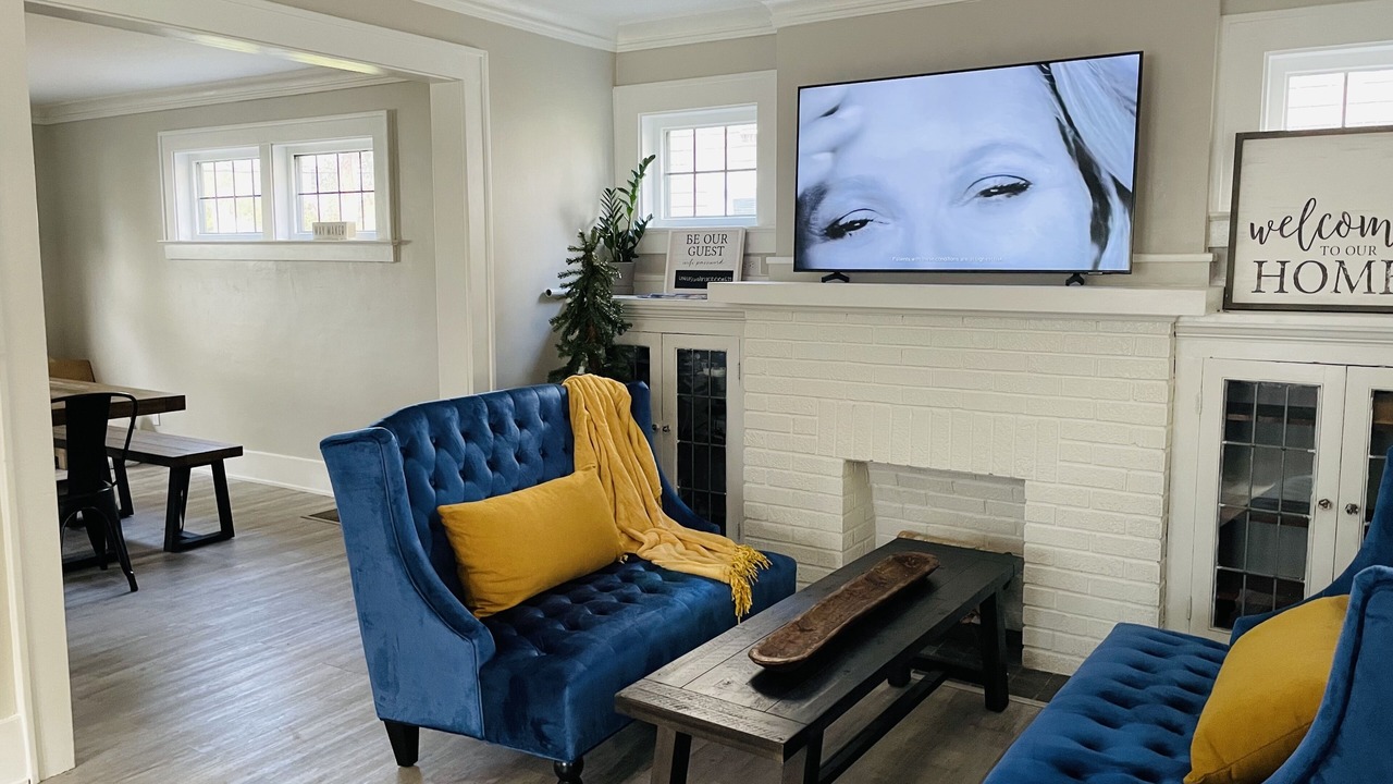 Photo of Livingroom in Rochester