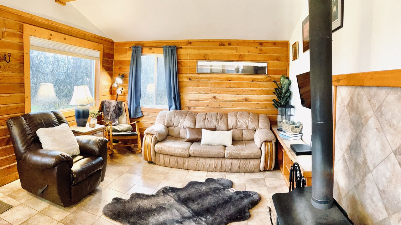 Photo of Bedroom in Kachemak
