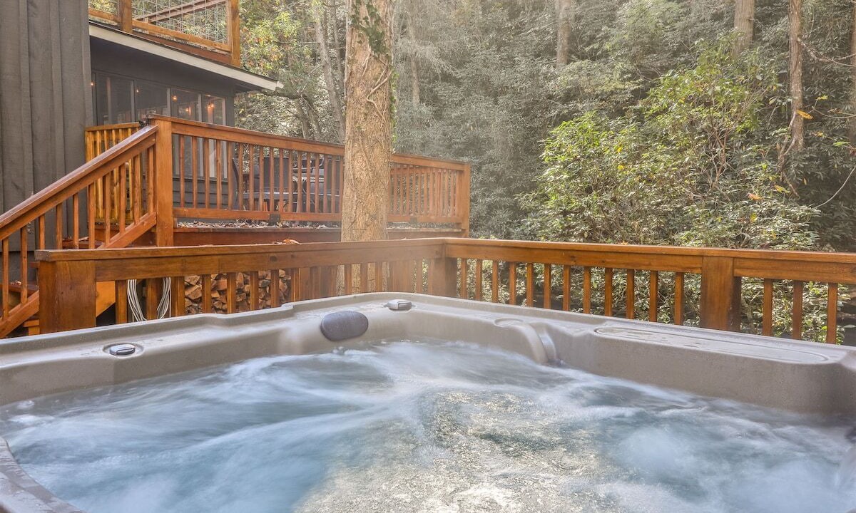 Photo of Others in Ellijay