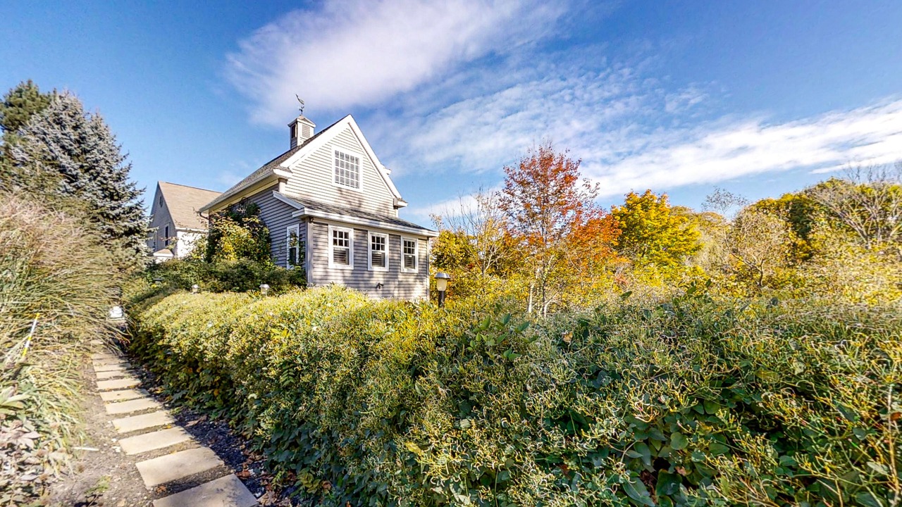 Photo of Outdoor in Pond Cove