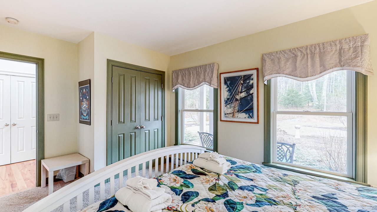 Photo of Bedroom in Boothbay