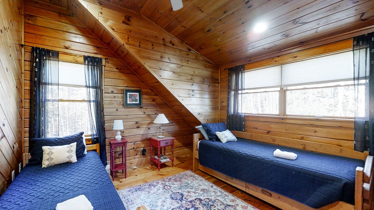 Photo of Bedroom in Boothbay Harbor