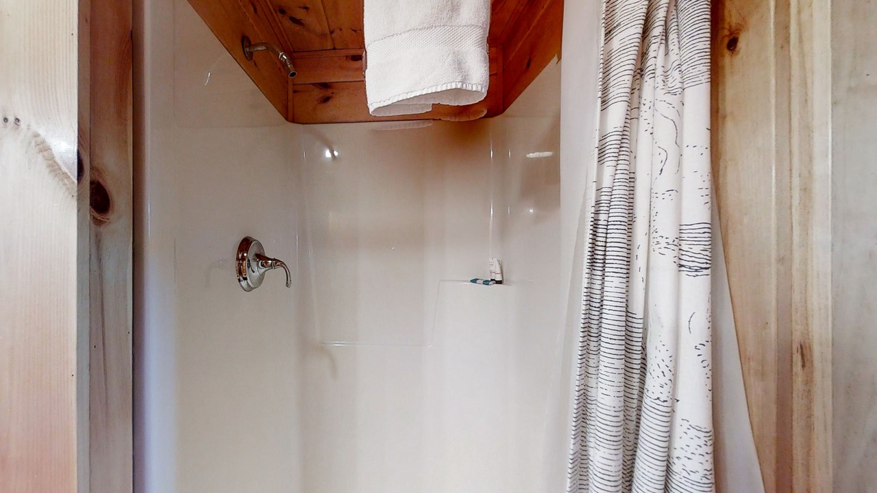 Photo of Bathroom in Boothbay Harbor
