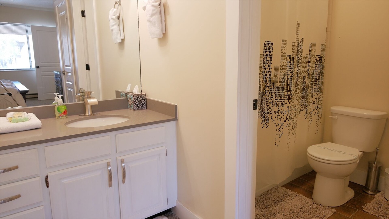 Photo of Bathroom in Eden