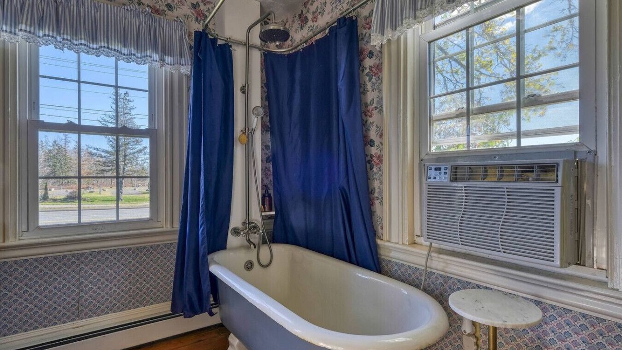 Photo of Bathroom in Trenton
