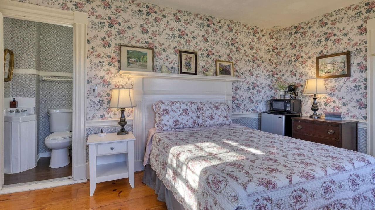 Photo of Bedroom in Trenton