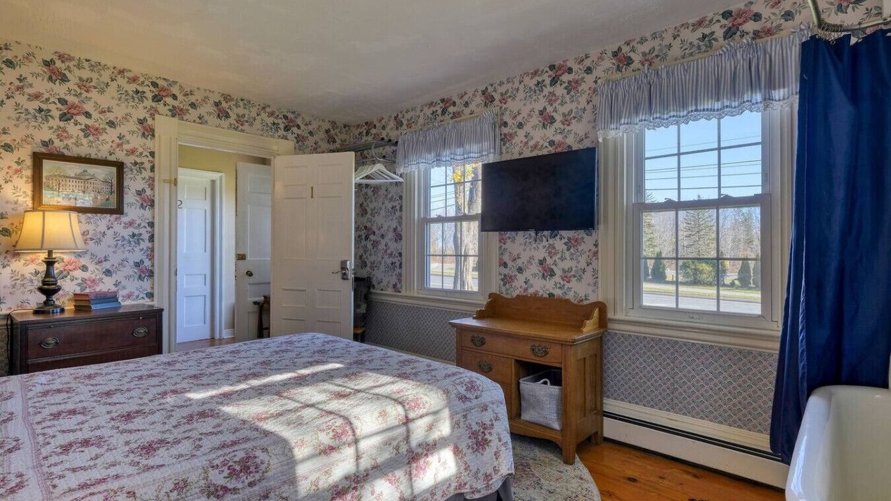 Photo of Bedroom in Trenton