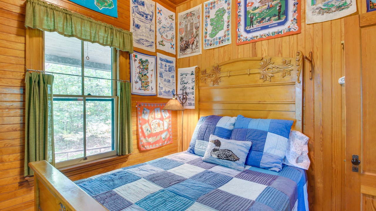 Photo of Bedroom in Stoneham