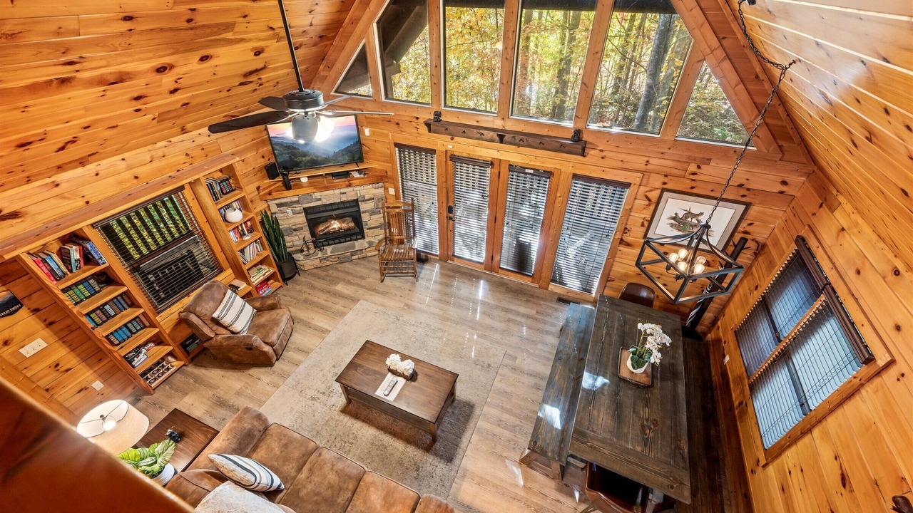 Photo of Livingroom in Black Bear Falls