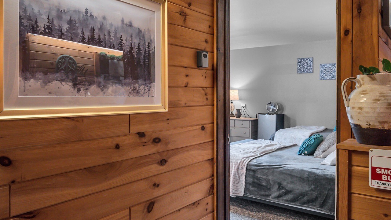 Photo of Bedroom in Ellicottville