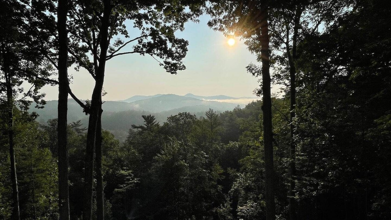 Photo of Others in Raccoon Ridge