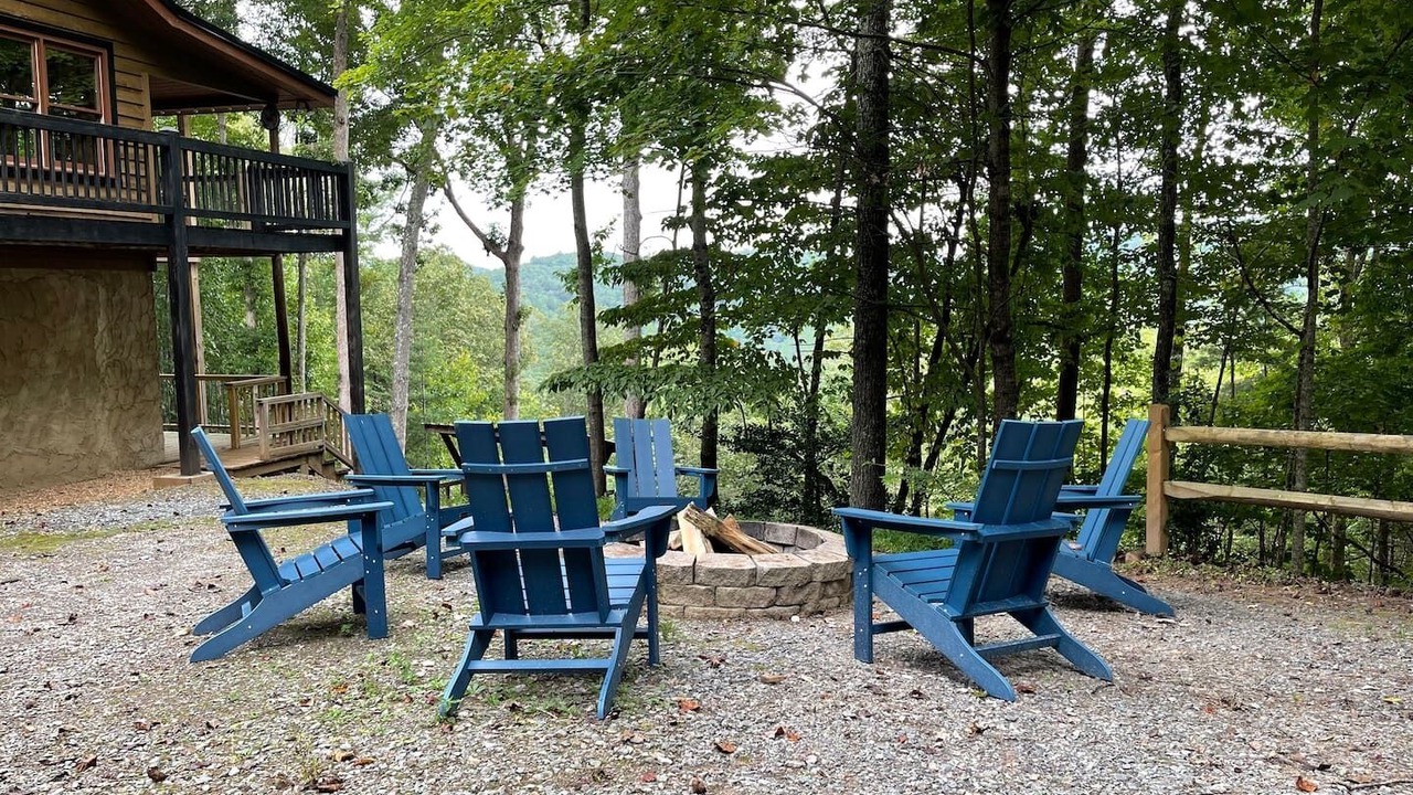 Photo of Others in Raccoon Ridge
